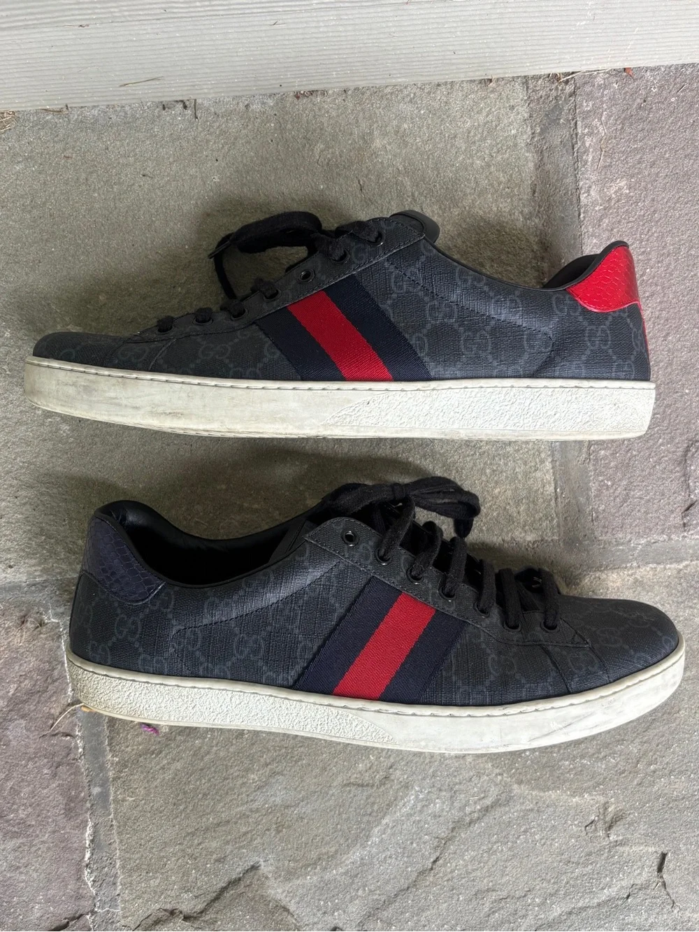 Gucci Ace GG Supreme Black Runway Sneakers🔥